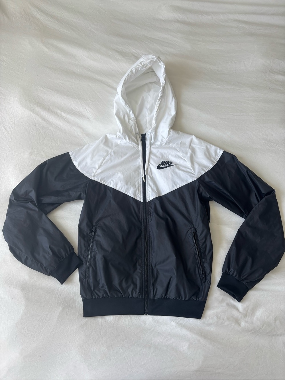 Nike Black White Hooded Windbreaker Jacket Women’s XS